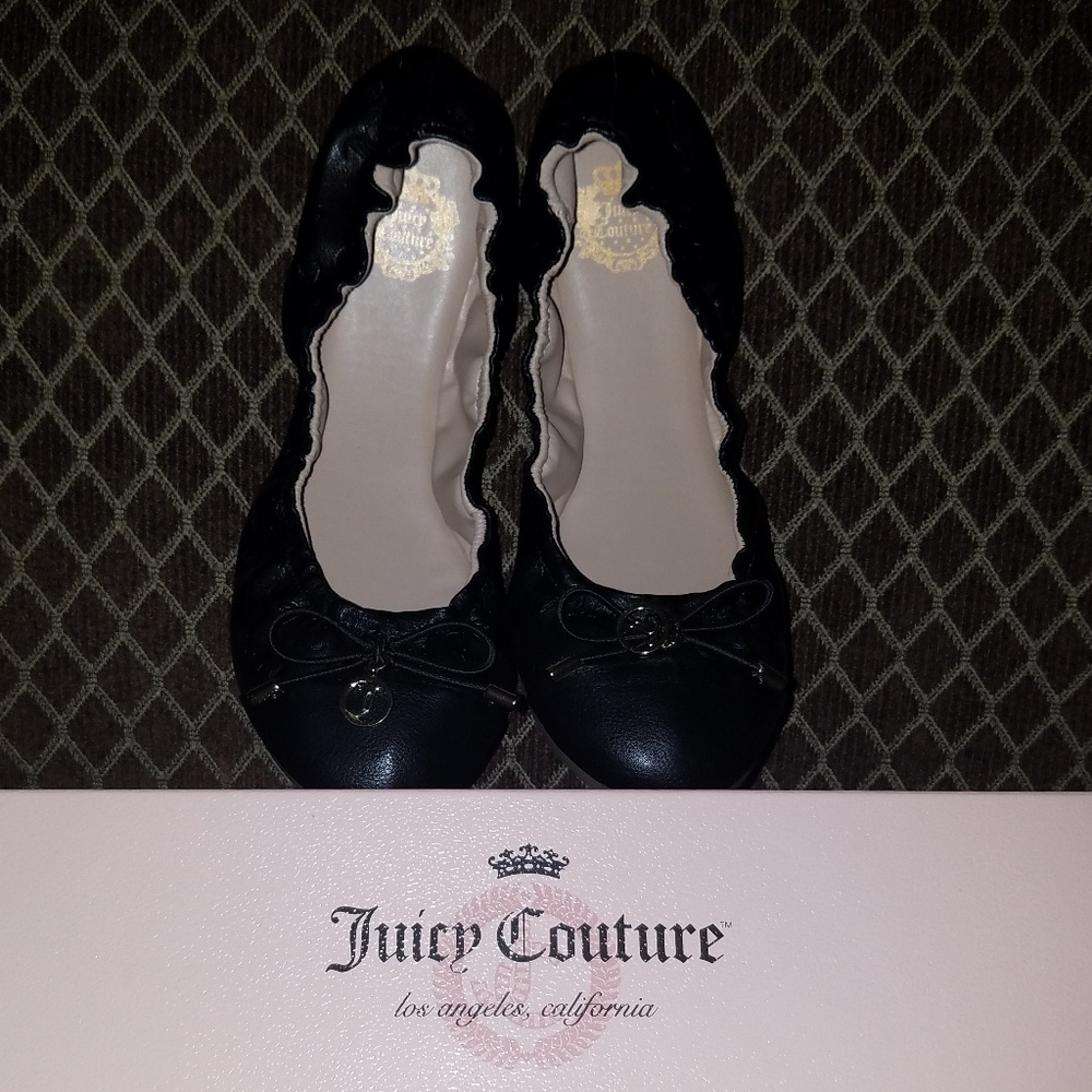 Juicy Couture Slip on Flats
